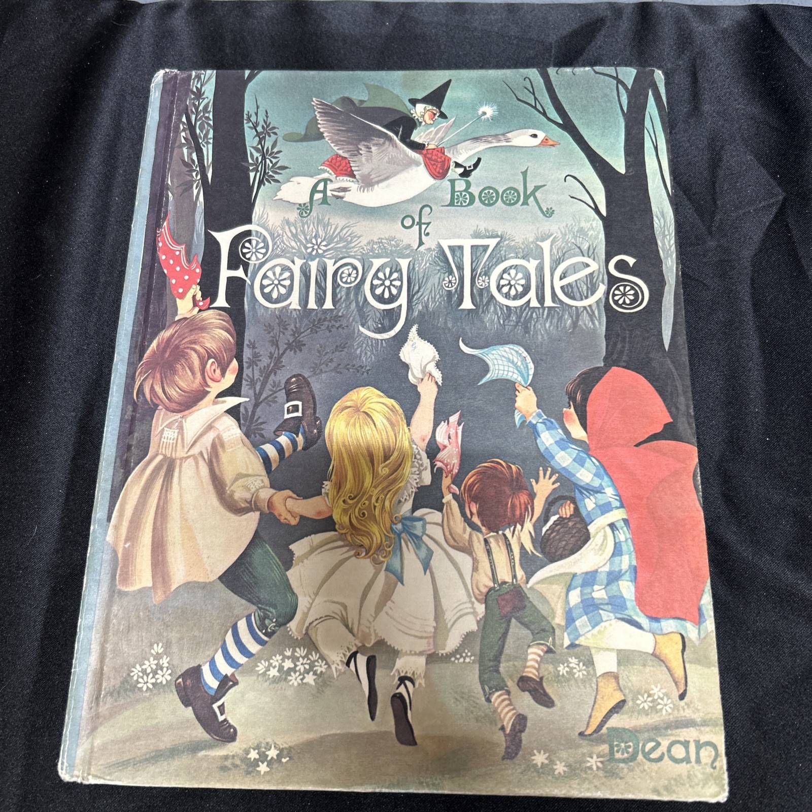 Dean’s A Book of Fairy Tales 1977 Ed Hardcover Book Janet Anne Grahame Johnstone
